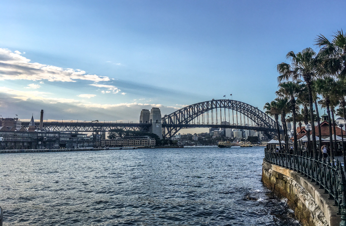 76F41323-0CFD-4C6A-8D0D-432069BA3A05